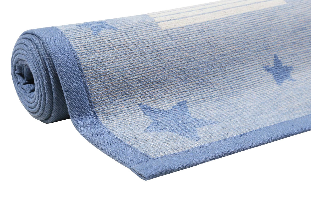 Oboustraný dětský koberec Esprit Velryba modrý