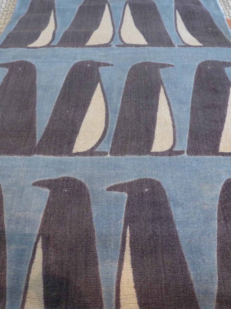 Vlněný koberec Scion Pedro marine - tučňáci